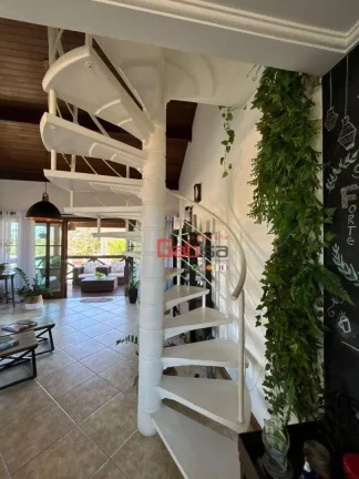 Imagem Casa com 3 dormitórios à venda, 250 m² por R$ 2.000.000,00 - Praia do Siqueira - Cabo Frio/RJ