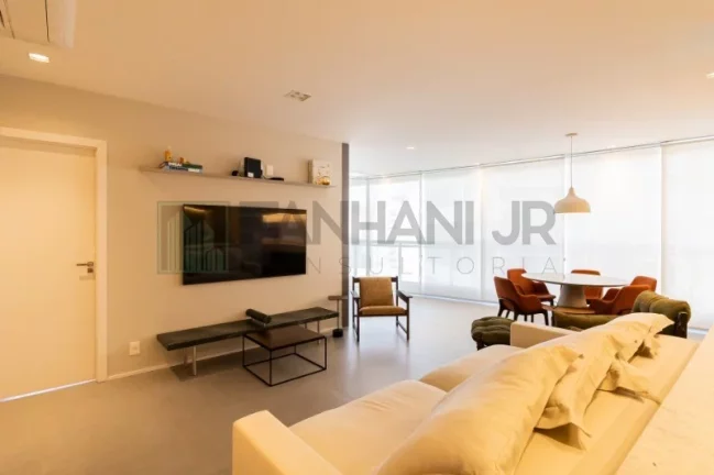 Imagem Venha conhecer o EDGE ITAIM, um apartamento de 109m² localizado em um dos melhores bairros de São Paulo. Com uma excelente planta, esse imóvel conta