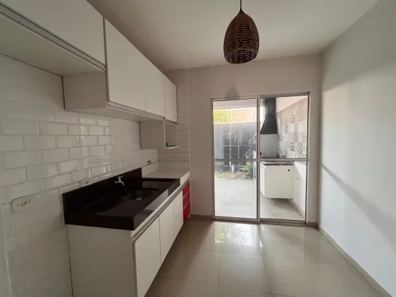 Imagem Casa em Condomínio para Venda em Cuiabá / MT no bairro Jardim Imperial