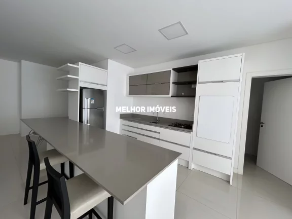 Imagem Apartamento á venda com 03 suítes localizado no Centro de Balneário Camboriú.