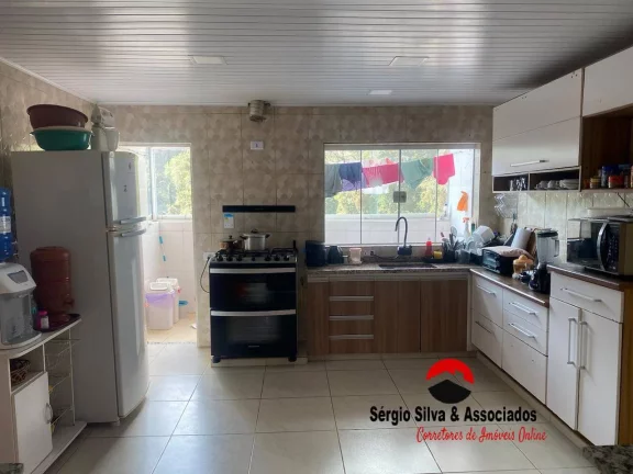 Imagem Casa a Venda no Bairro Floresta Negra em Campos do Jordão - SP.