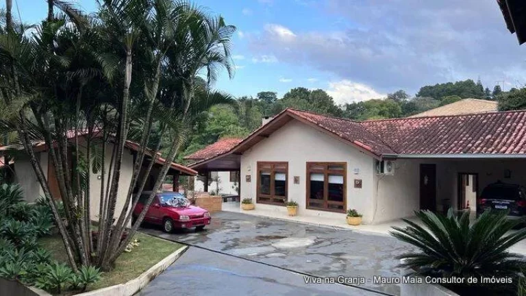 Imagem Casa completa 580m2 em 2500 m² - 4 dorm - Lazer completo - Granja Viana