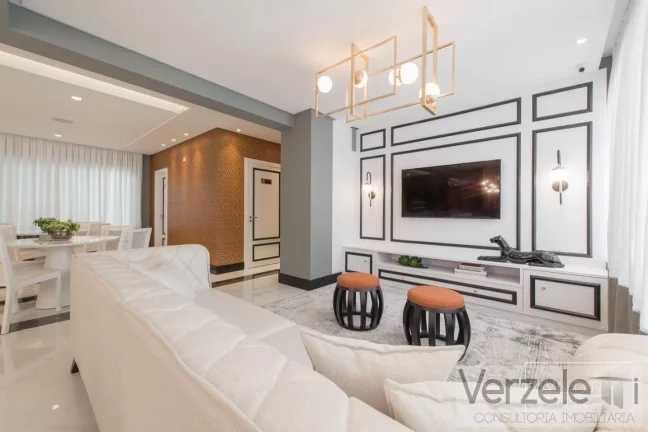 Imagem Apartamento 4 ou + dormitórios para Venda em Itapema / SC no bairro Meia Praia