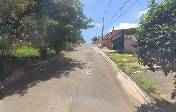 Imagem Casa para Venda em Cosmópolis, Recanto Novo Cosmópolis, 2 dormitórios, 1 banheiro