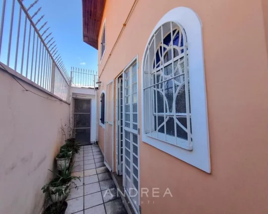 Imagem SOBRADO JD PERI PERI - 3 SUITES COM 2 VAGAS