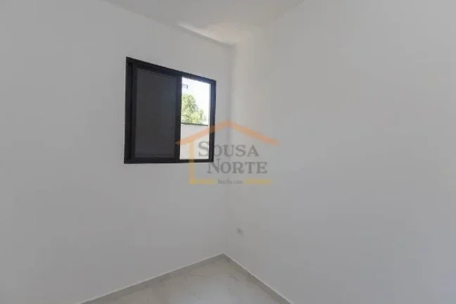Imagem Apartamento com 33,70m², dispõe de 2 dormitórios, 1 banheiro, sala dois ambientes, cozinha com ga...