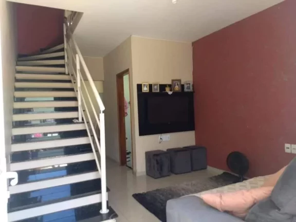 Imagem SOBRADO PARA VENDA NO BAIRRO PARQUE DO HORTO, NA CIDADE DE HORTOLÂNDIA - SP