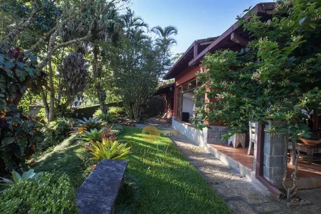 Imagem Casa para Venda em Teresópolis / RJ no bairro Parque do Imbui