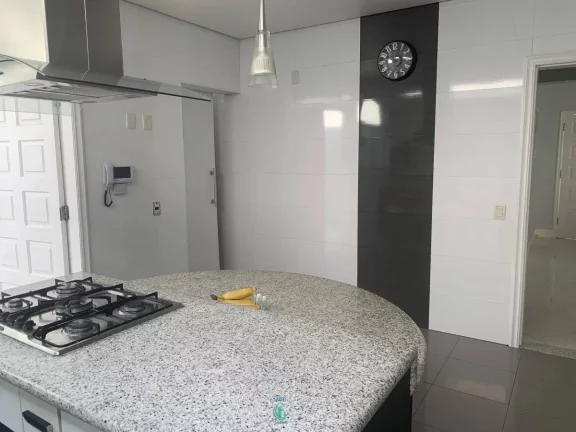 Imagem Casa com 5 quartos, 248m2, à venda em São Paulo, Chácara Monte Alegre