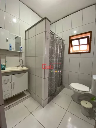 Imagem Casa com 2 dormitórios à venda, 140 m² por R$ 530.000,00 - Guriri - Cabo Frio/RJ