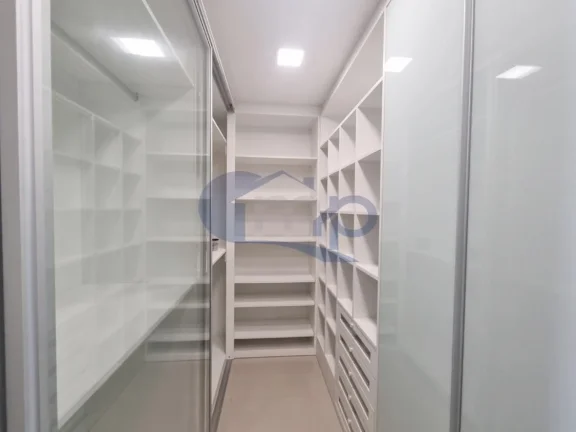 Imagem Apartamento á venda com 4 suítes no Predial em Torres/RS