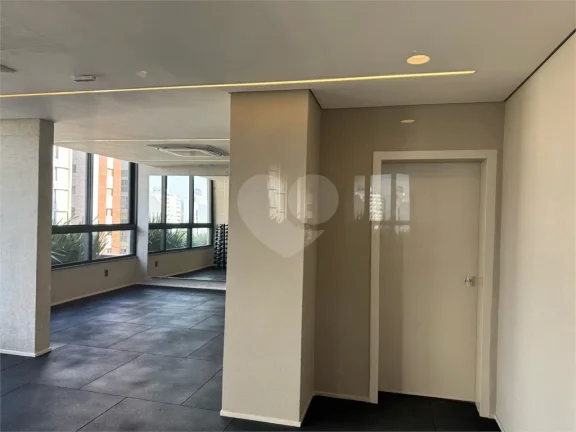 Imagem Apartamento à venda com 2 quartos, sendo 1 suíte, no condomínio Esquina Pinheiros, São Paulo - SP