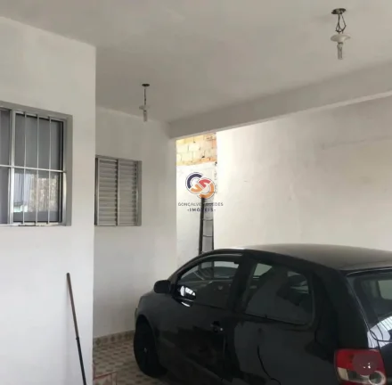 Imagem Casa com 2 quartos e 2 vagas