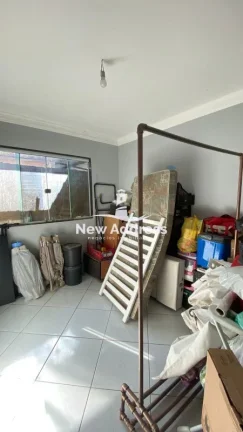 Imagem Duas casas no mesmo terreno em Sotelândia: 3q + 2q, varanda com churrasqueira e ótima localização!