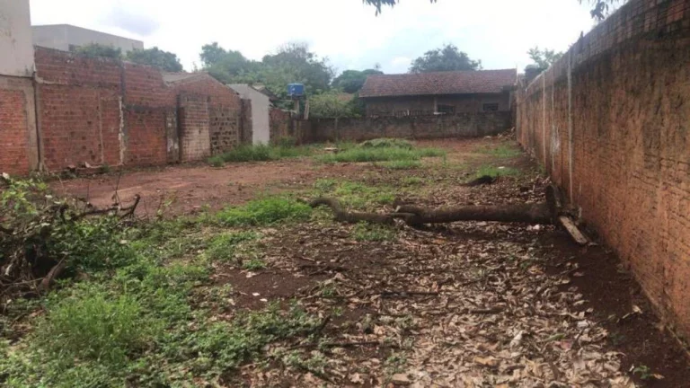 Imagem Terreno para Venda em Sarandi, Centro