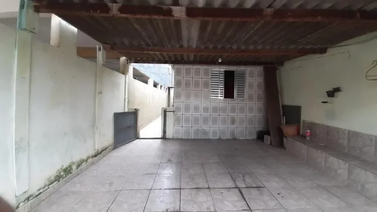 Imagem Casa para Venda por R$240.000,00 com 125m², 2 dormitórios, 2 vagas e 1 banheiro - Jardim japao, Itaquaquecetuba / SP - Cód. 13641