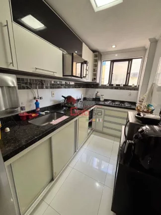 Imagem Cobertura com 3 dormitórios à venda, 148 m² por R$ 695.000,00 - Braga - Cabo Frio/RJ