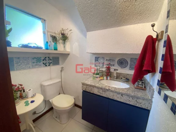 Imagem Casa com 4 Suítes Mobiliada pronta para Airbnb, morar ou veraniar na beira mar à venda, 160 m² por R$ 680.000 - Praia Rasa - Armação dos Búzios/RJ