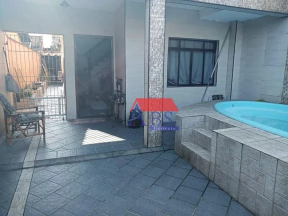 Imagem Sobrado com 3 dormitórios à venda, 141 m² por R$ 470.000,00 - Vila Ponte Nova - Cubatão/SP