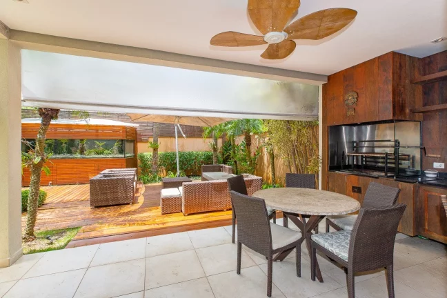 Imagem ALTO DA BOA VISTA CASA EM CONDOMÍNIO 354,00 M ÚTEIS 4 SUÍTES A MASTER TEM CLOSET VARANDA 3 SALAS AMPLAS 6 BANHEIROS 3 VAGAS TERRENO 409,00 M