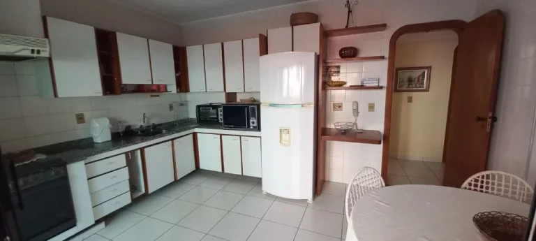 Imagem APARTAMENTO COM 3 DORMITÓRIOS À VENDA, 135 M² - PITANGUEIRAS - GUARUJÁ/SP