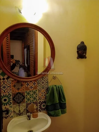 Imagem Casa Duplex à Venda c/ 2 Suítes c/ 80 m² Peró