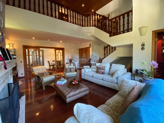 Imagem Cobertura duplex de alto padrão no Capivari em Campos do Jordão
