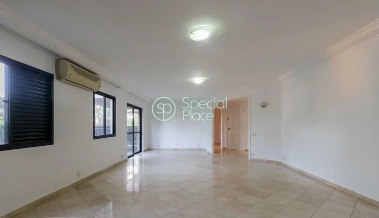 Imagem Amplo apartamento à venda com 3 quartos, sendo 3 suítes, e 4 banheiros no total. Este apartamento ...