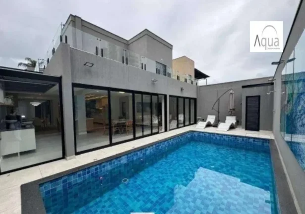 Imagem Casa para Venda em Praia Grande, Canto do Forte, 3 dormitórios, 3 suítes, 2 banheiros, 5 vagas