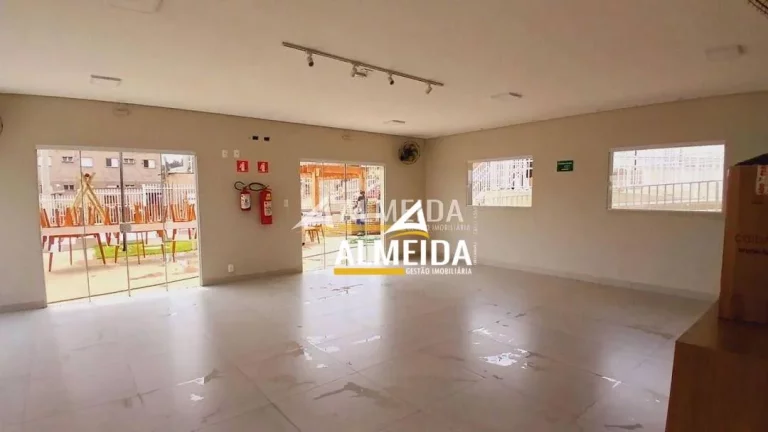 Imagem Apartamento com 2 dormitórios à venda, 48 m² por R$ 250.000,00 - Jardim Cherveson - Rio Claro/SP