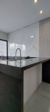 Imagem Casa com 3 dormitórios sendo 1 suíte à venda, 115 m² por R$ 869.000 - Condomínio Terras de São Francisco - Sorocaba/SP