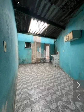 Imagem Casa com 183m², Escritura, 2 Quartos, Sala, Copa, Cozinha e 1 Banheiro, 2 Vagas, no Jardim Itapark, Mauá-SP