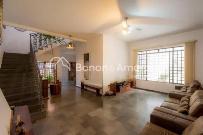 Imagem Casa a venda no Jardim guarani Campinas
Aceita apto até 300 MIL
Casa construída em 3 Níveis :
NO ...