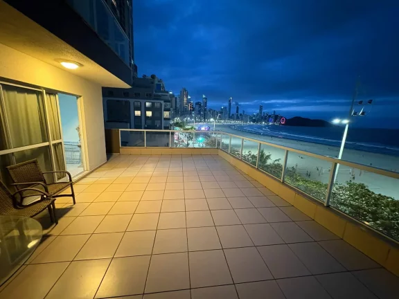 Imagem Apartamento com 4 dormitórios à venda sendo 1 suíte, 332.16 m² por - R$ 5.900.000,00 - Centro - Bal. Camboriú/SC