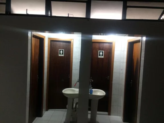 Imagem Prédio Comercial de Alto Padrão no Centro de São Caetano do Sul-SP: 7 salas, 10 banheiros, 15 vagas de garagem!