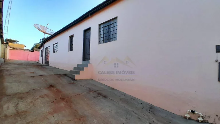 Imagem Casa com 2 dormitórios à venda, 62 m² por R$ 320.000,00 - Centro - Tatuí/SP