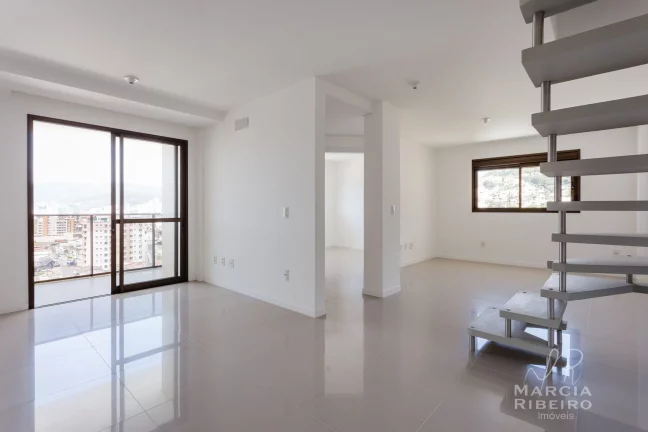 Imagem DUPLEX novo na Trindade com 3 quartos