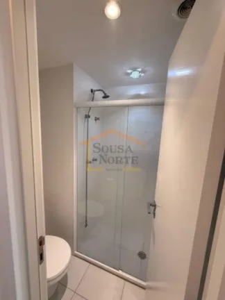 Imagem Apartamento 1 dormitório, banheiro, bem conservado e equipado com móveis planejados, sacada com fe...