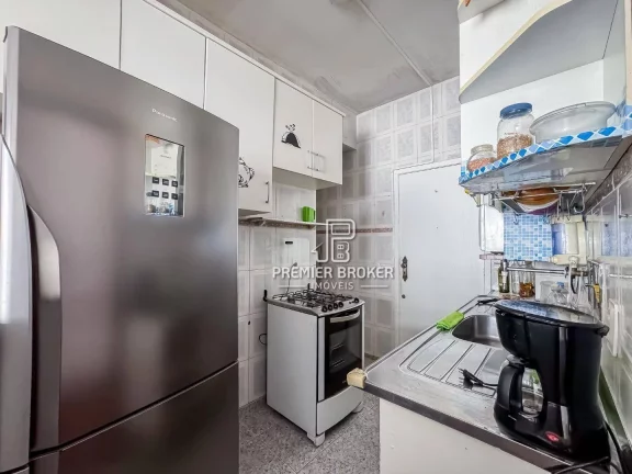Imagem Apartamento à venda, 52 m² por R$ 360.000,00 - Várzea - Teresópolis/RJ