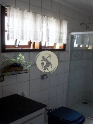 Imagem CASA ALPHAVILLE 9 SOBRADO REPLETO DE ARMARIOS EM ALAMEDA TRANQUILA, CASA COM PISCINA,CHURRASQUEIRA,F...