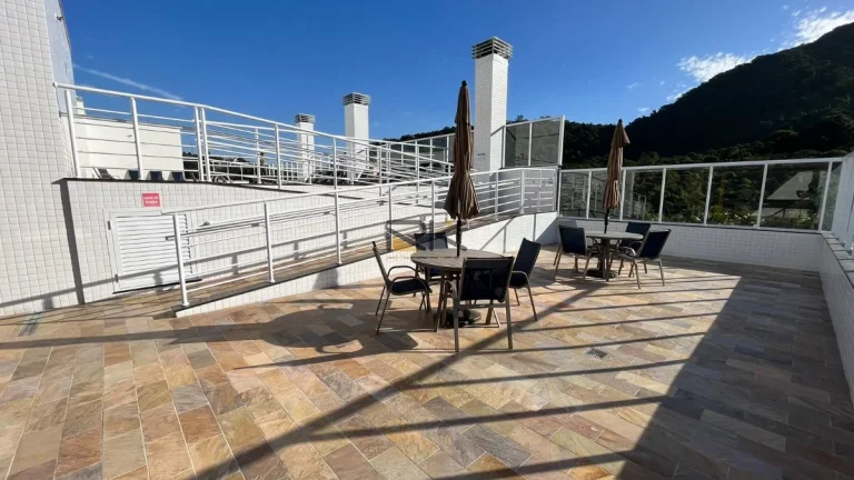 Imagem APARTAMENTO NAS TONINHAS COM 2 DORMITÓRIOS SENDO 1 SUÍTE,SALA 2 AMBIENTES,VARANDA GOURMET COM CHURRASQUEIRA