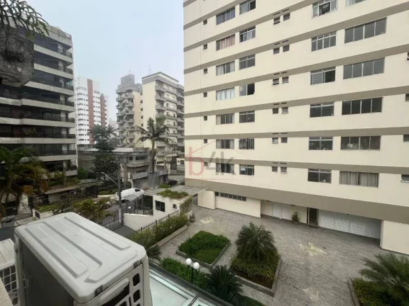 Imagem Casa à venda em Condominio fechado Real Parque - SP