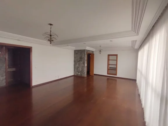 Imagem Apartamento Centro PiracicabaCom 150 m² o imóvel conta com sala para 2 ambientes com sacada ,lavab...