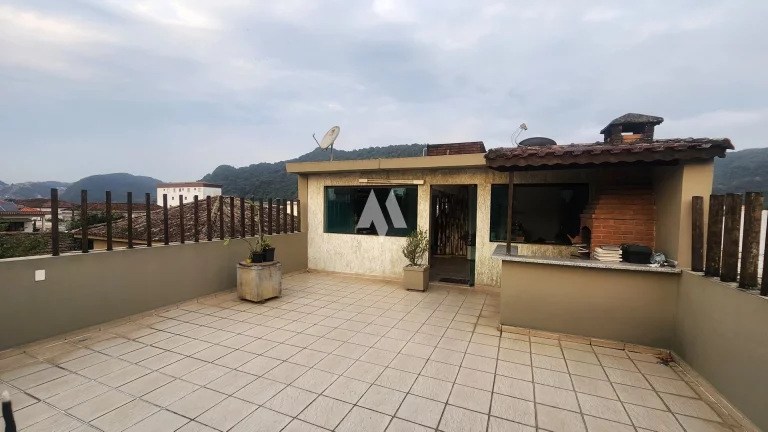Imagem Casa Duplex na Vila São Jorge, São Vicente – Ampla, Confortável - 3 dormitórios, sendo uma suíte
