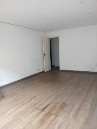 Imagem Prédio comercial 180m² com 5 salas e vaga - Zona Leste