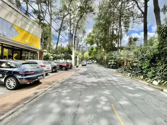 Imagem Miolo da Granja Viana - Esquina José Felix Oliveira c/ Cherubina Vianna