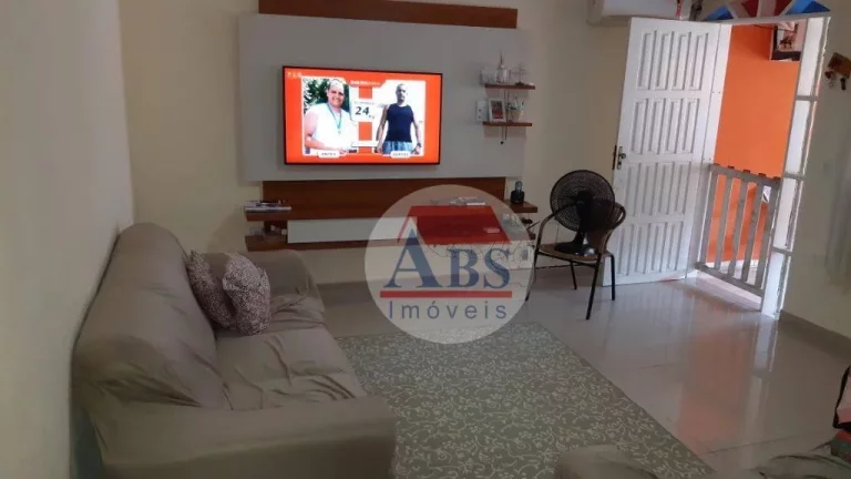 Imagem Casa com 2 dormitórios à venda por R$ 380.000,00 - Vale Verde - Cubatão/SP