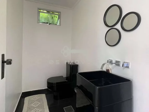 Imagem Casa reformada no condomínio São Paulo II