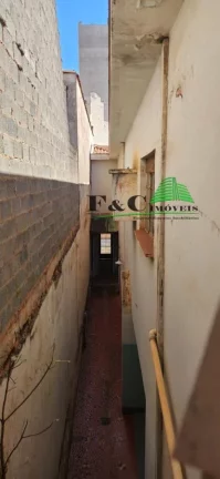 Imagem Casa / Sobrado para Venda em Limeira, Centro, 2 dormitórios, 1 banheiro, 1 vaga