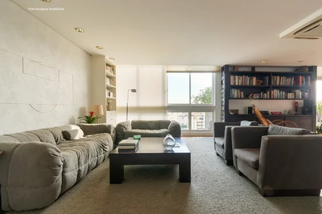 Imagem Cobertura com 4 Quartos à Venda,  em Higienópolis - São Paulo